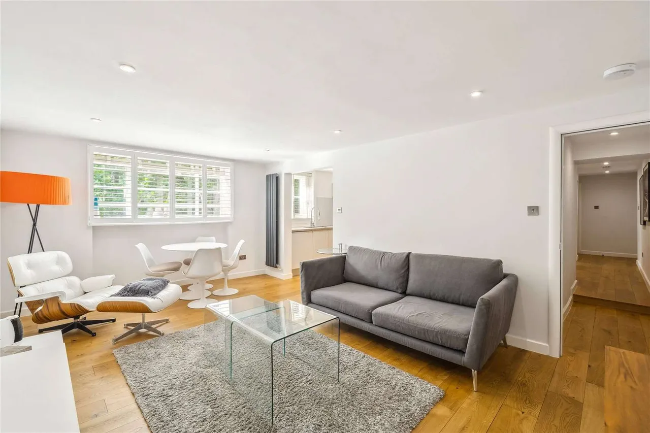 1 bed flat to rent, Sussex Gardens, London, W2