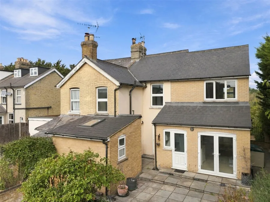 with 3 bedrooms in Fyfield, Ongar, CM5, photo 9