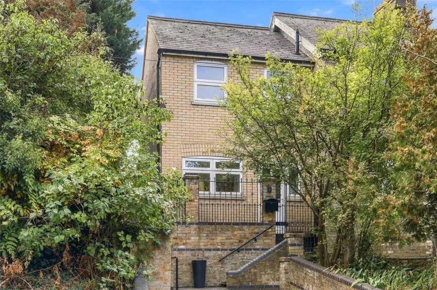 with 3 bedrooms in Fyfield, Ongar, CM5, photo 26