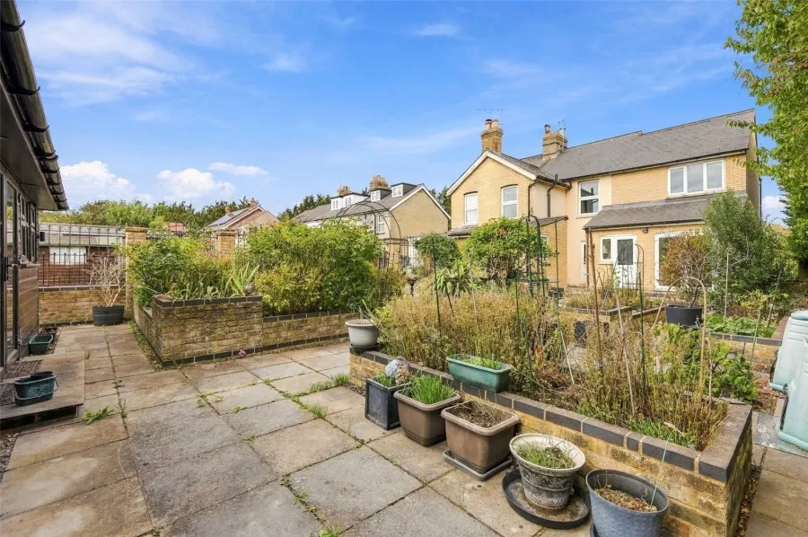 with 3 bedrooms in Fyfield, Ongar, CM5, photo 24