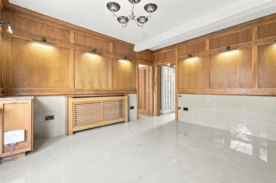 with 3 bedrooms in Fyfield, Ongar, CM5, photo 5