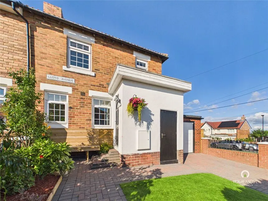 2 bed house for sale — Lloyd Avenue, East Rainton, Tyne and Wear, DH5