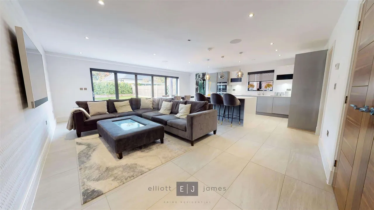 Loughton Lane, Theydon Bois, photo 9