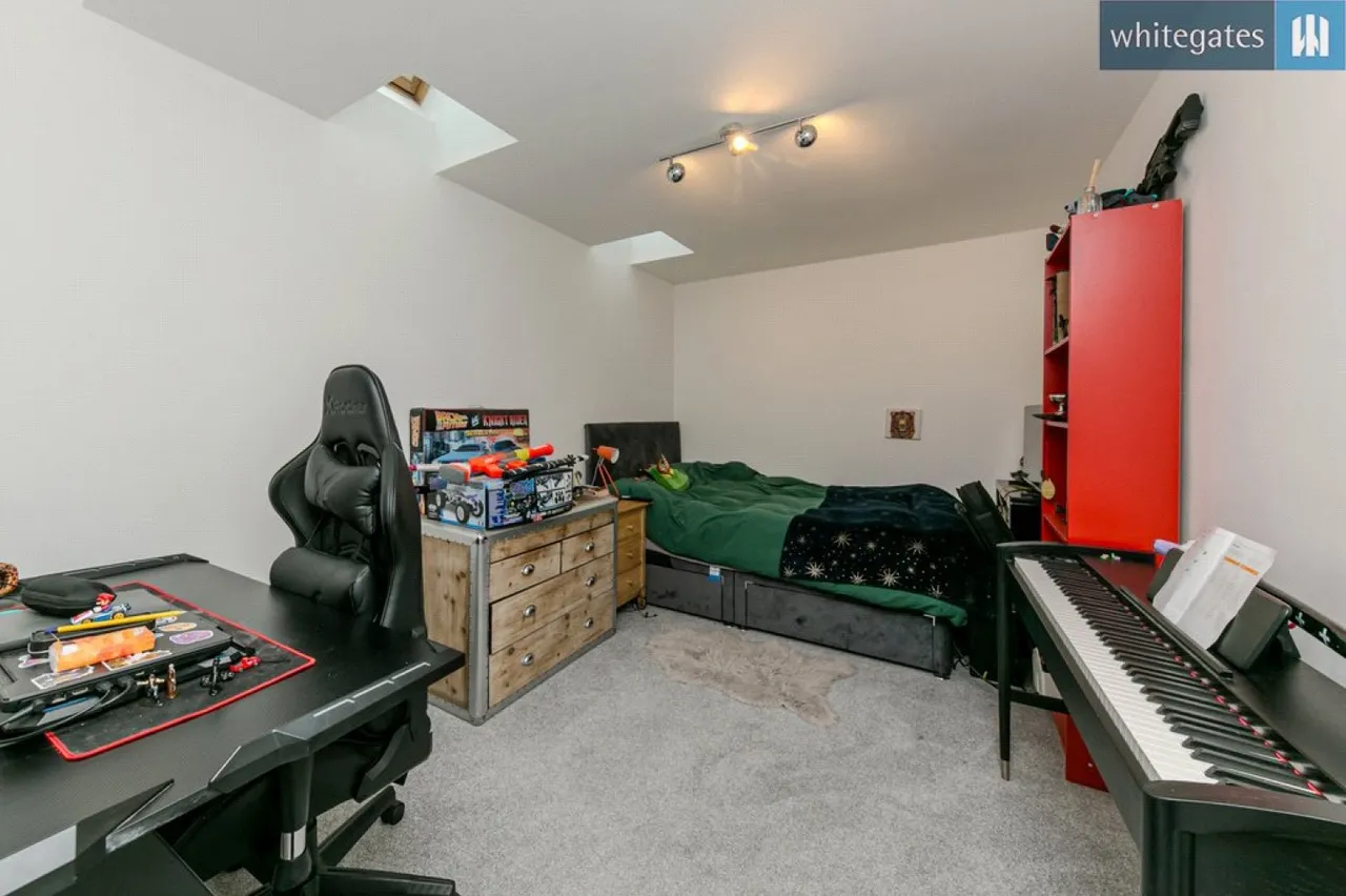 Chorlton Lane, Chorlton, CW2, photo 21