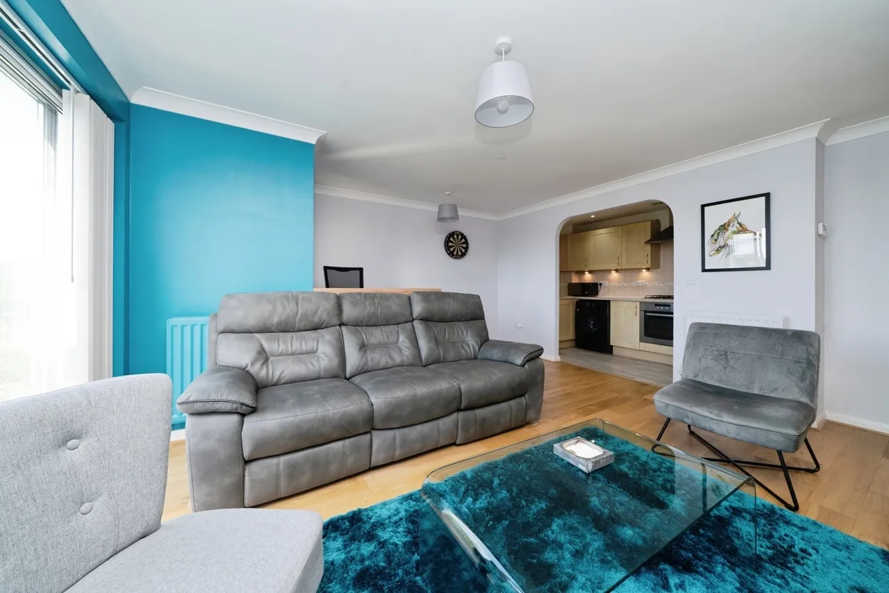 Buffers Lane, Leatherhead, KT22, photo 2