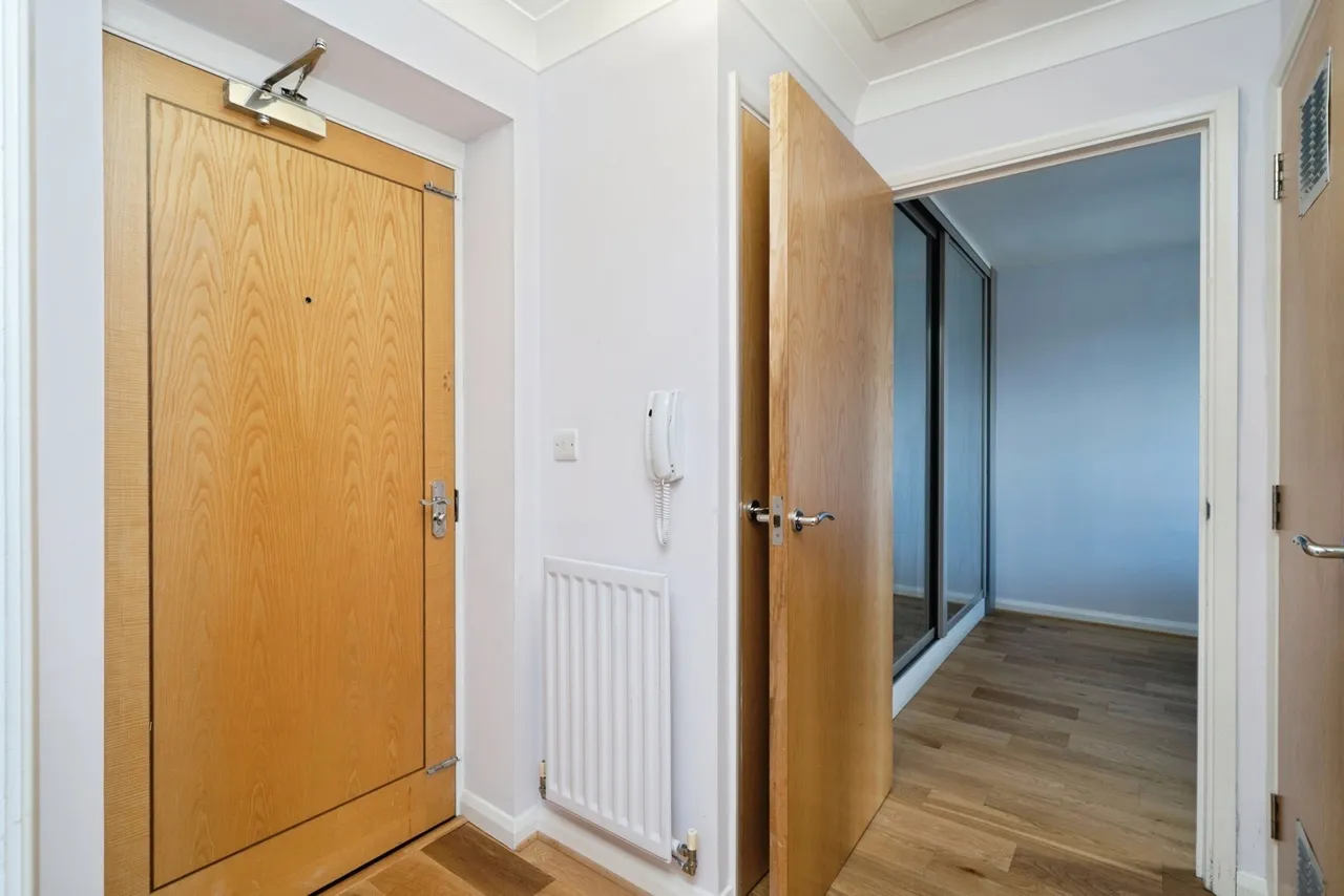 Buffers Lane, Leatherhead, KT22, photo 9