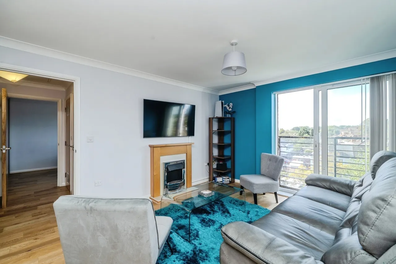 Buffers Lane, Leatherhead, KT22, photo 4