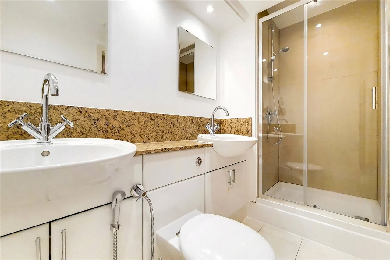Winchester Road, London, NW3, photo 9