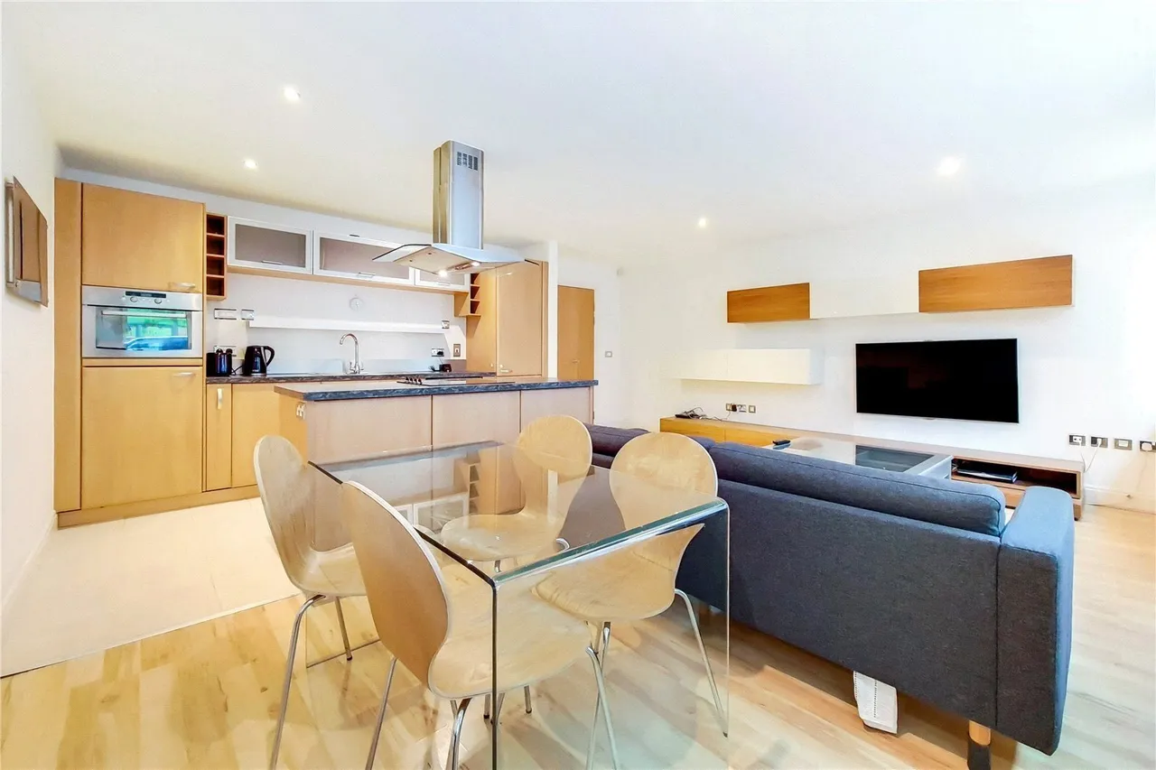 Winchester Road, London, NW3, photo 4