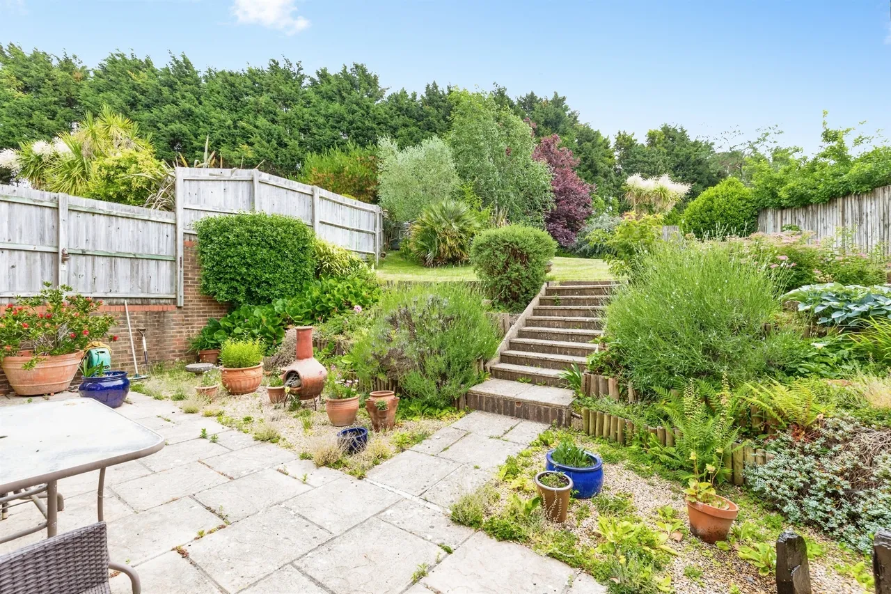 Fen Court, St. Leonards-On-Sea, TN38, photo 17