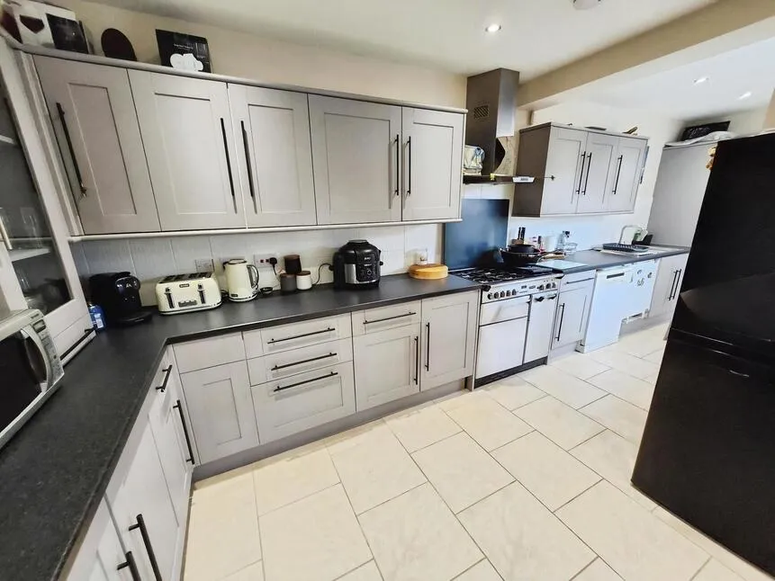 Eastfield Road, Nuneaton, Warwickshire, CV10, photo 3