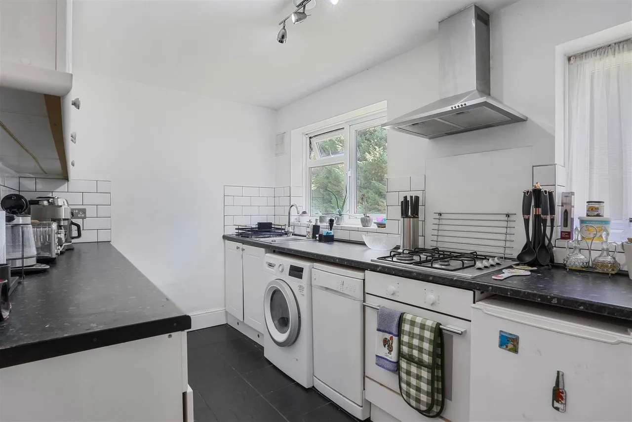 Pampisford Road, South Croydon, CR2 6DL, photo 6