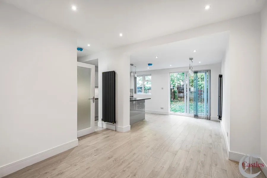 Chester Road, Edmonton, N9, photo 4