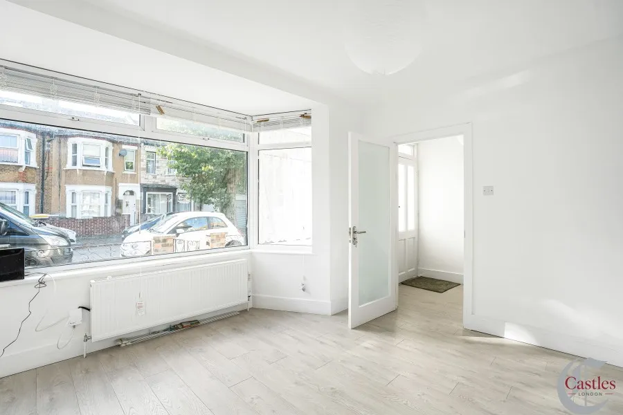 Chester Road, Edmonton, N9, photo 11