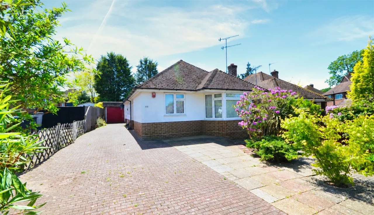 Heathcote Drive, East Grinstead, RH19, photo 14