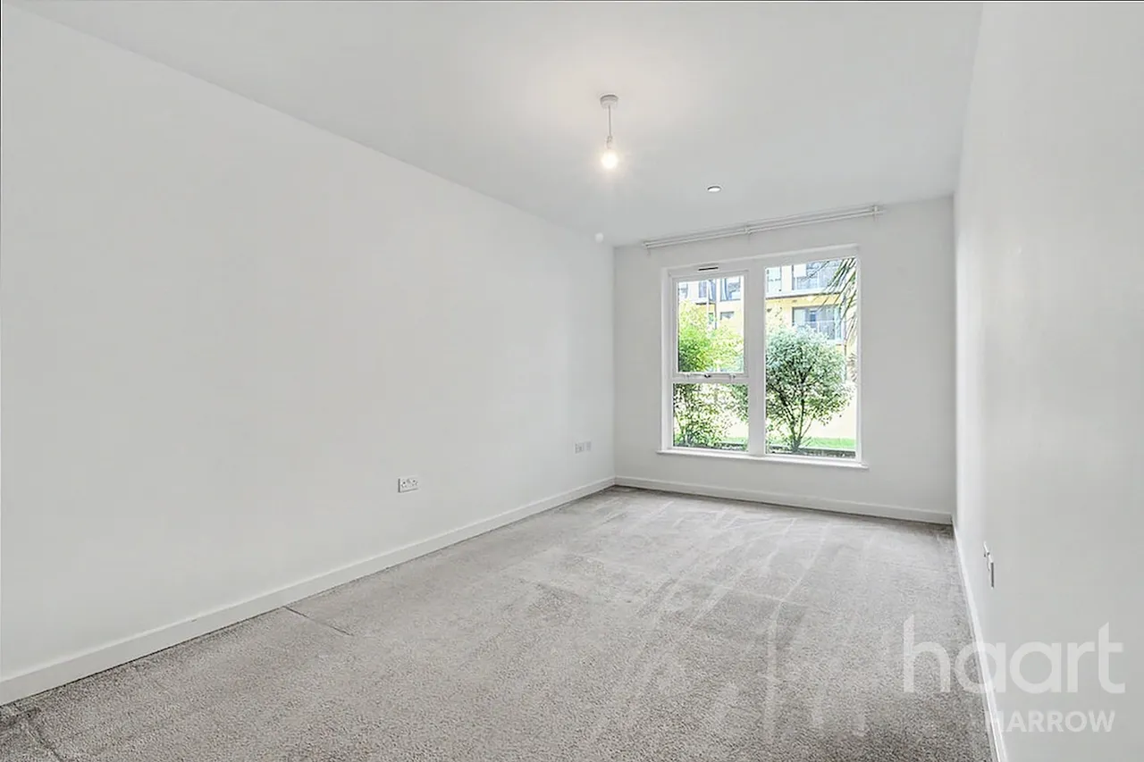 Westmoreland Road, London, NW9, photo 9