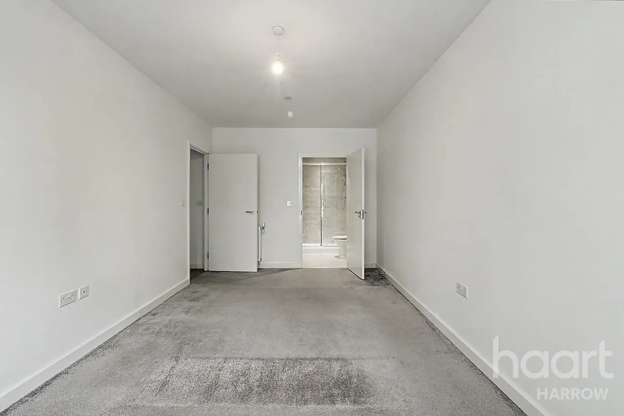 Westmoreland Road, London, NW9, photo 11