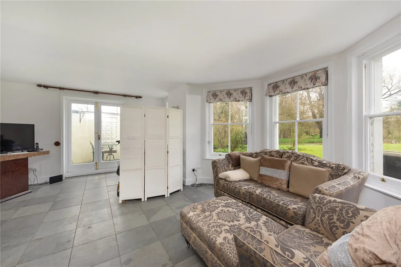 Millers House, Ashford Road, Chartham, Kent, CT4, photo 2
