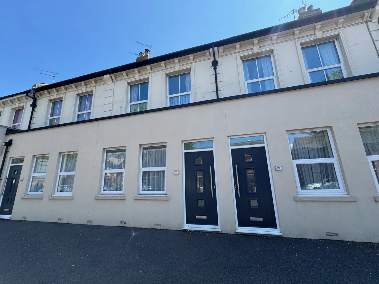 2 bed flat to rent, ZERO DEPOSIT OPTION Seaside, Eastbourne, BN22