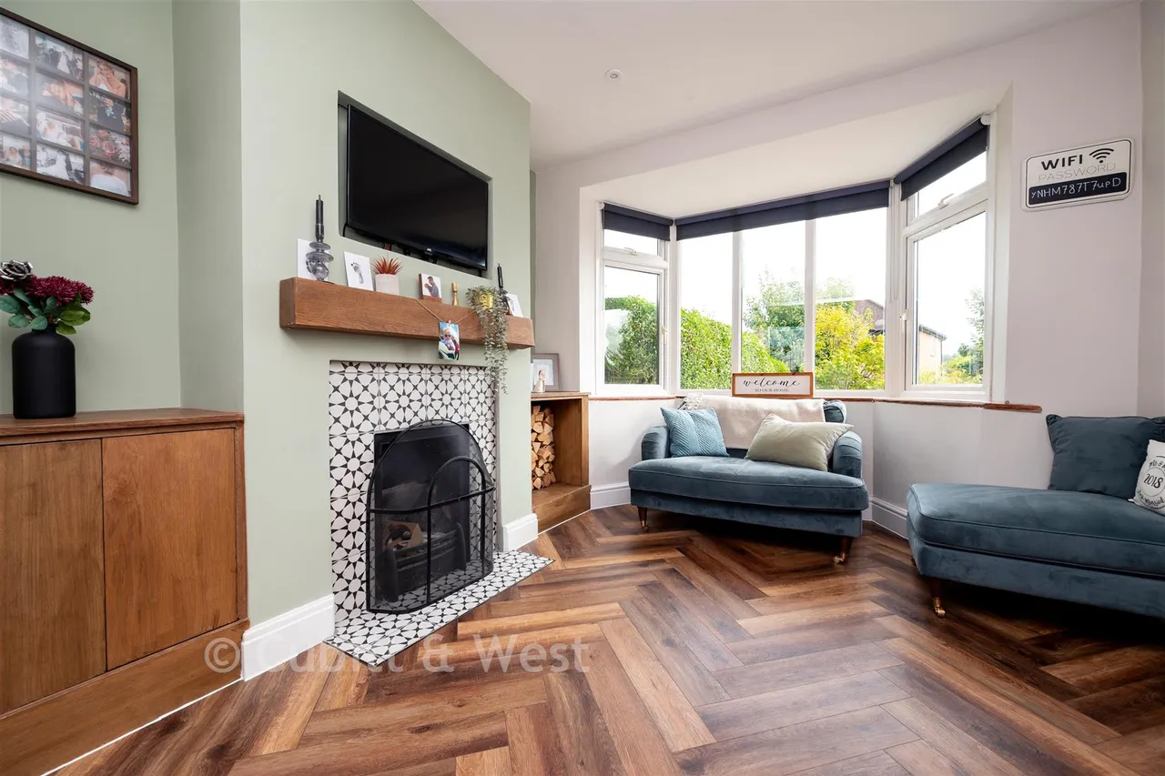 Chalkpit Lane, Dorking, RH4, photo 2
