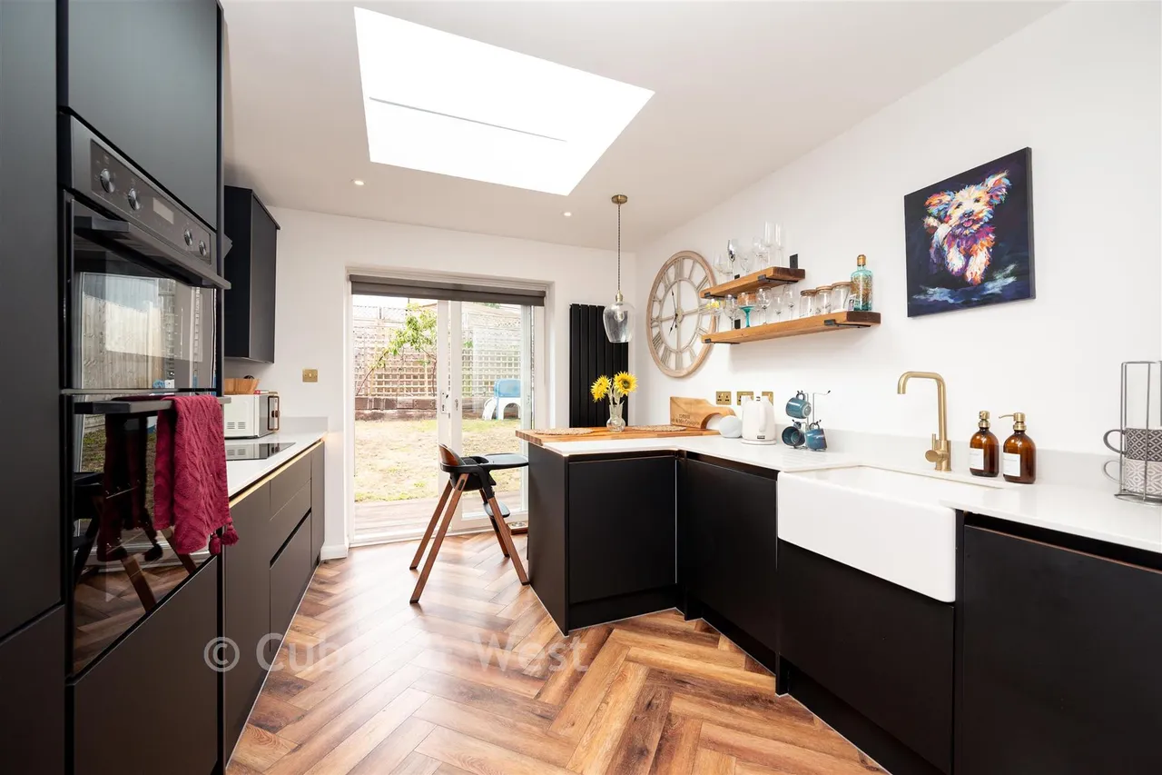 Chalkpit Lane, Dorking, RH4, photo 4