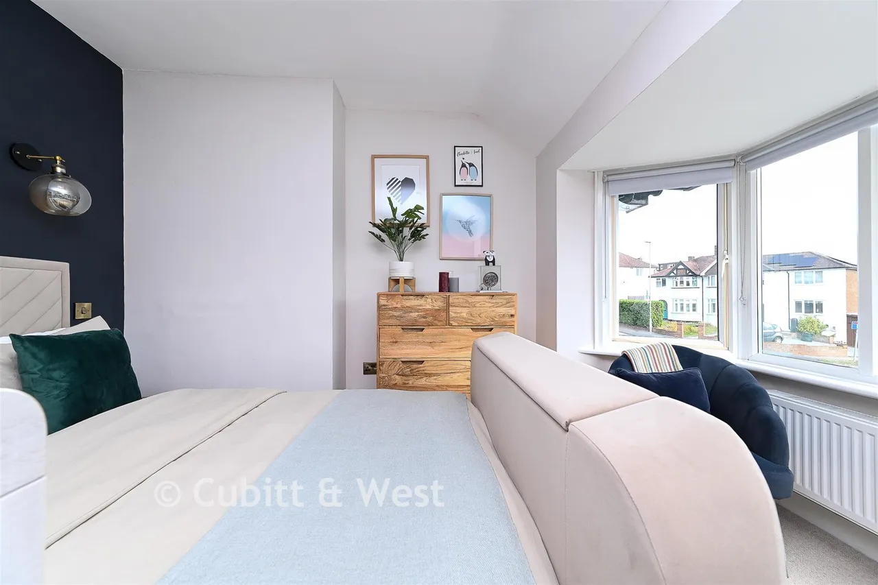 Chalkpit Lane, Dorking, RH4, photo 13