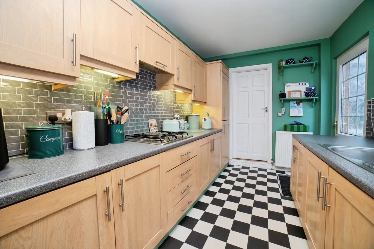 Carter Lane, Mansfield, Nottinghamshire, NG18, photo 12