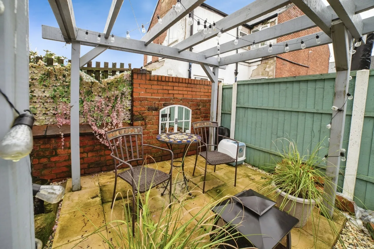 Carter Lane, Mansfield, Nottinghamshire, NG18, photo 30
