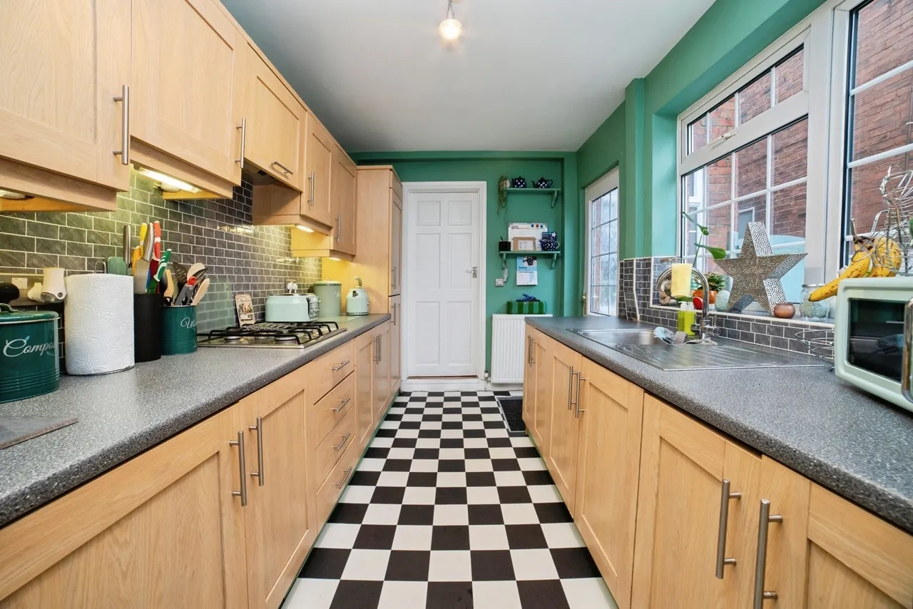 Carter Lane, Mansfield, Nottinghamshire, NG18, photo 11