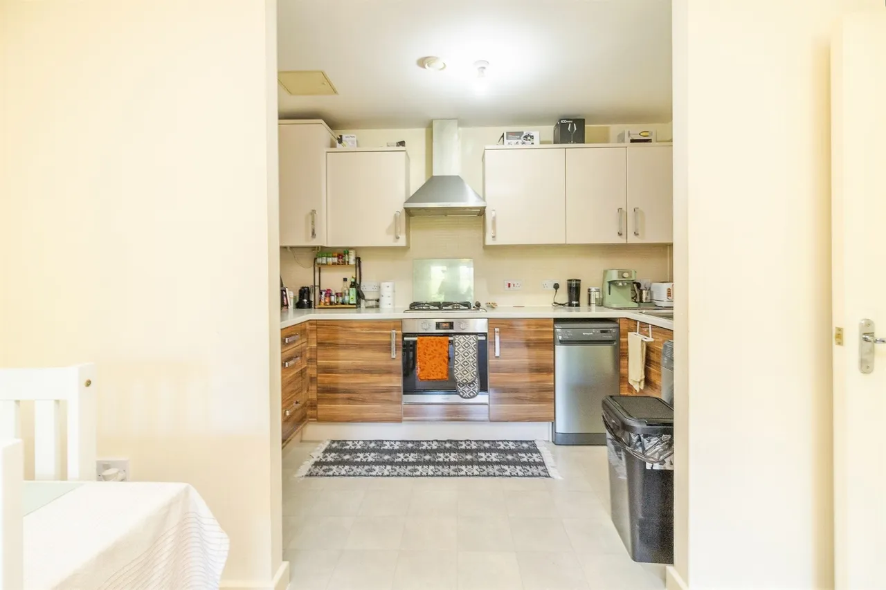 Millward Drive, Bletchley, MK2, photo 3