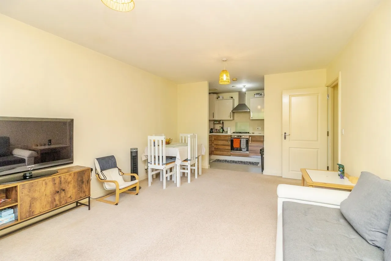 Millward Drive, Bletchley, MK2, photo 5