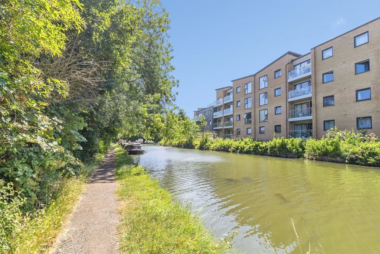 Millward Drive, Bletchley, MK2, photo 16