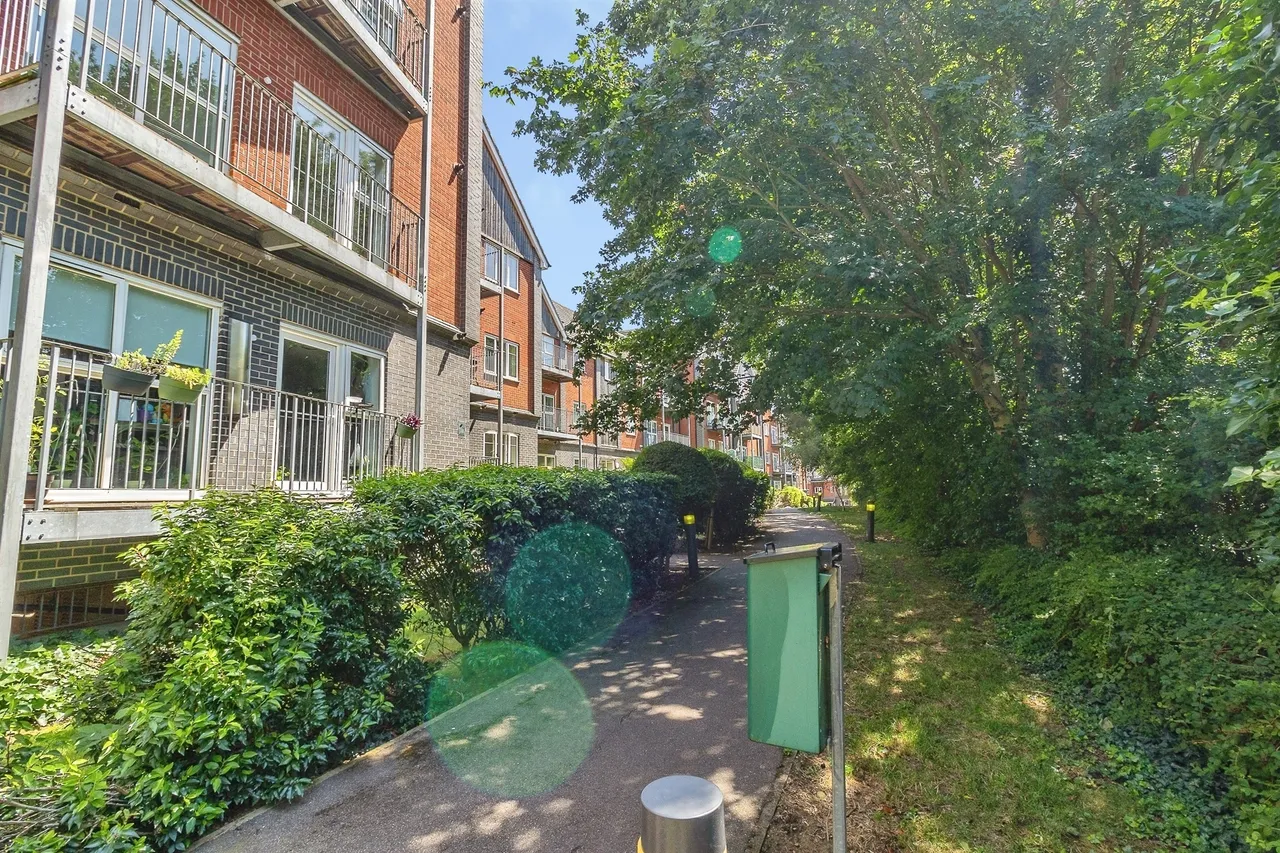 Millward Drive, Bletchley, MK2, photo 17