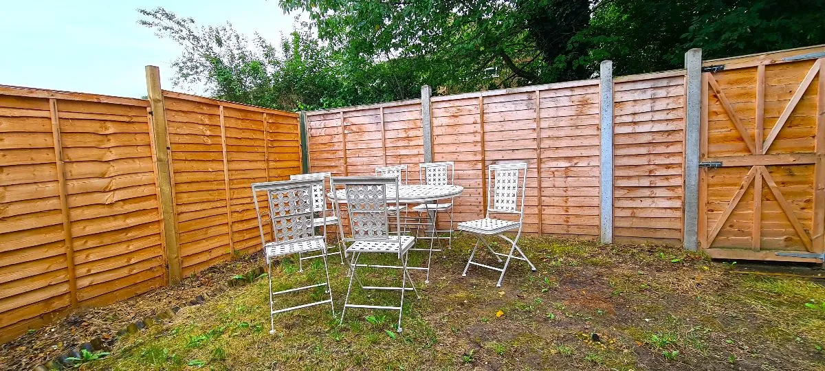 Starle Close, CT1, photo 10