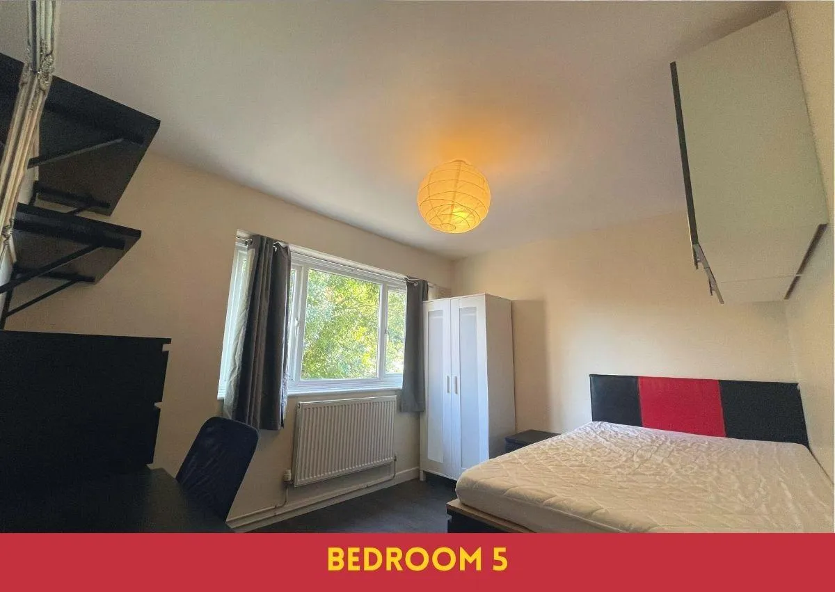 Starle Close, CT1, photo 13