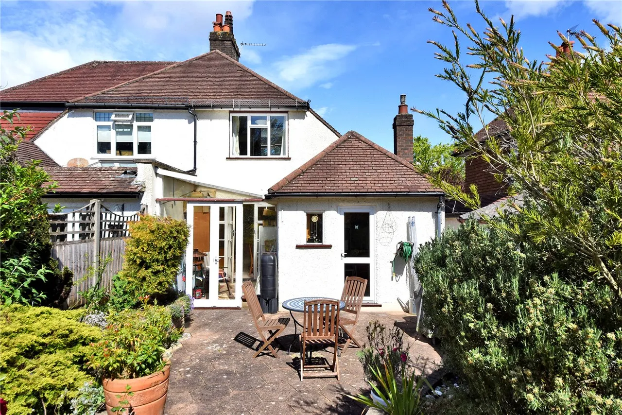 Commonfield Road, Banstead, Surrey, SM7, photo 6