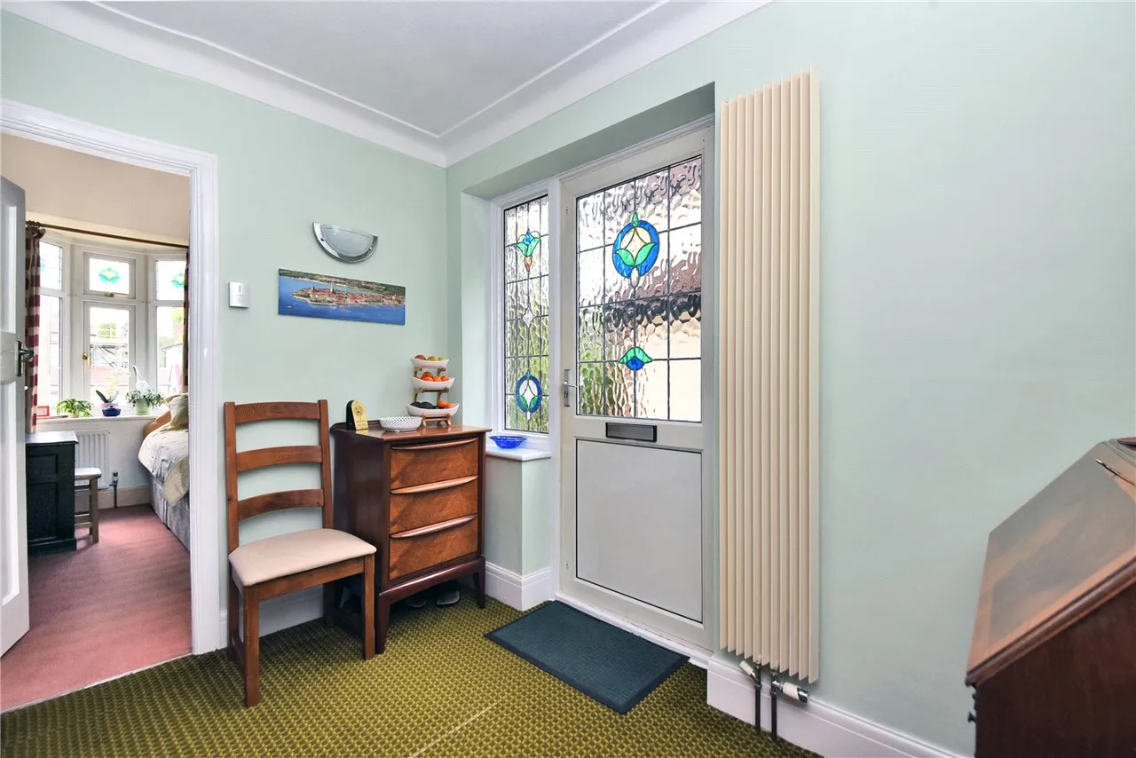Commonfield Road, Banstead, Surrey, SM7, photo 11