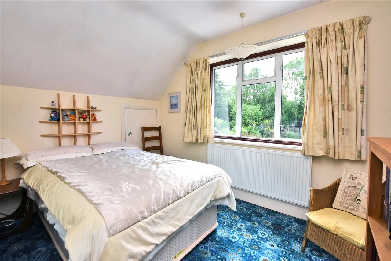Commonfield Road, Banstead, Surrey, SM7, photo 7