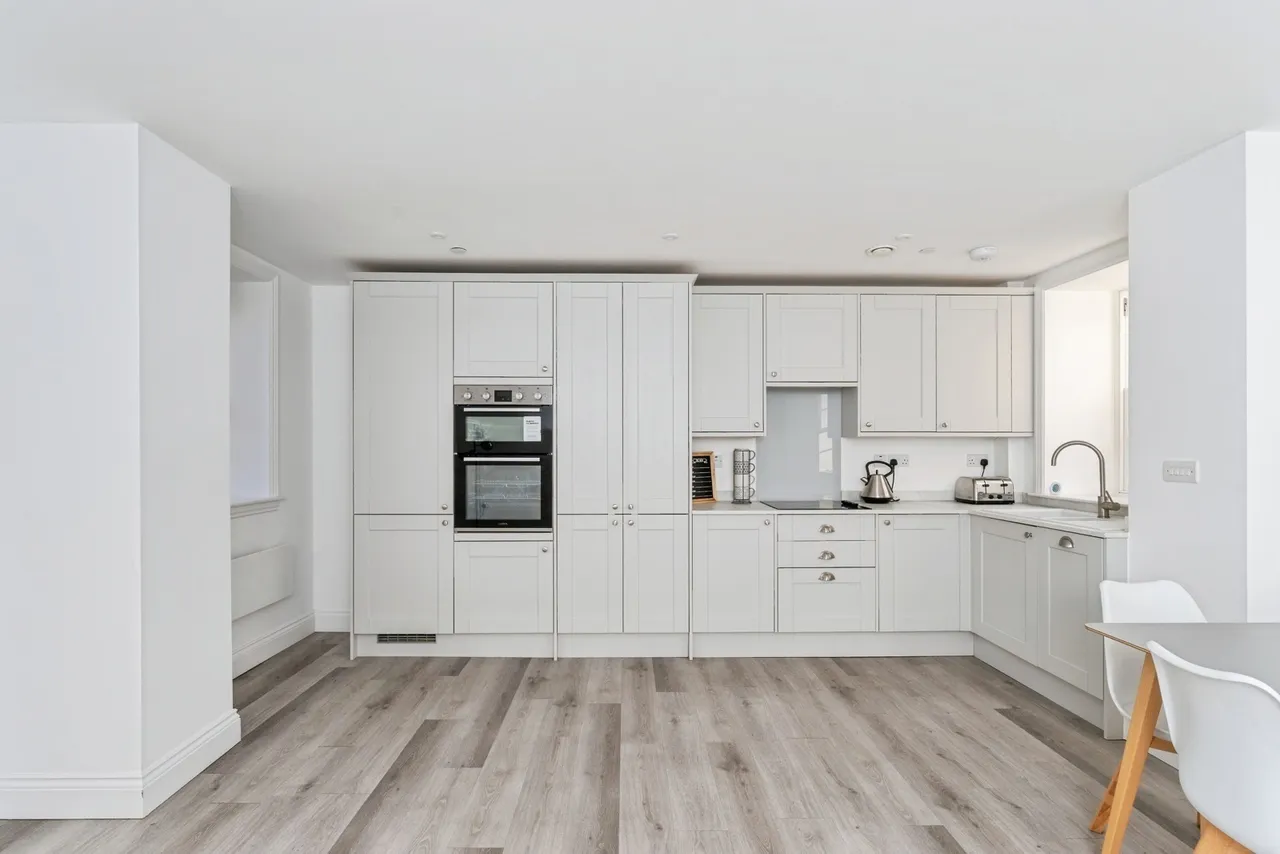 Old Chester Road, Holywell, CH8, photo 3