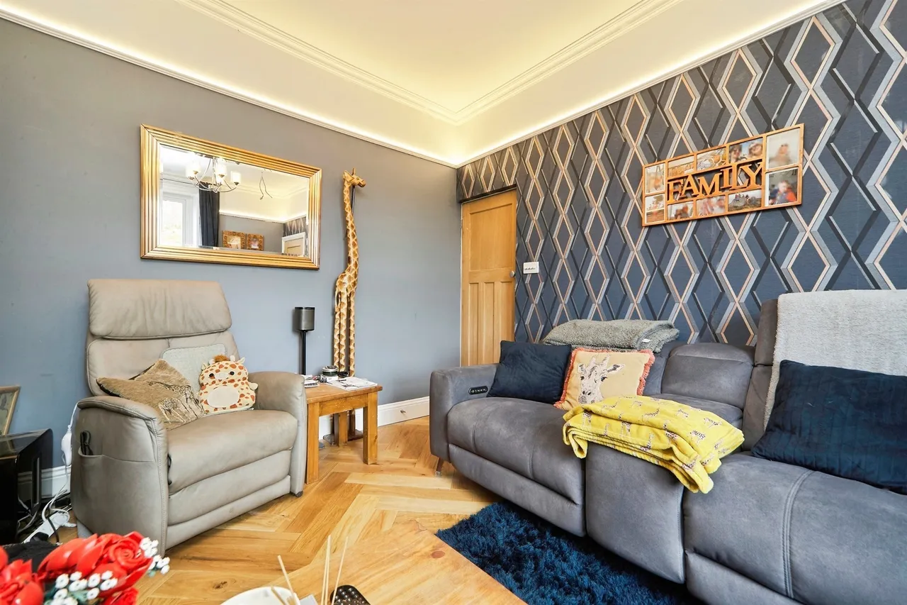 Damems Road, Keighley, BD21, photo 3