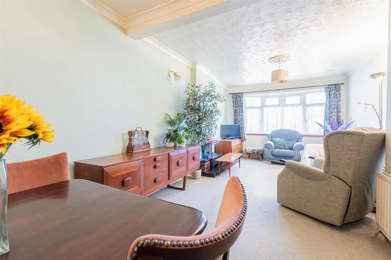 Swinburne Place, Royal Wootton Bassett, photo 6