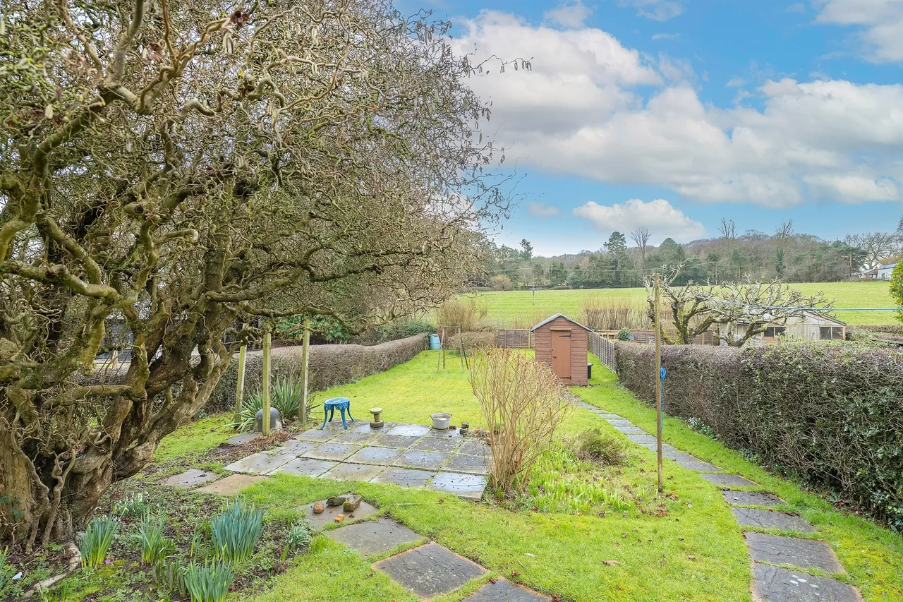 Chiltern Cottages, Buckland Common, HP23, photo 14