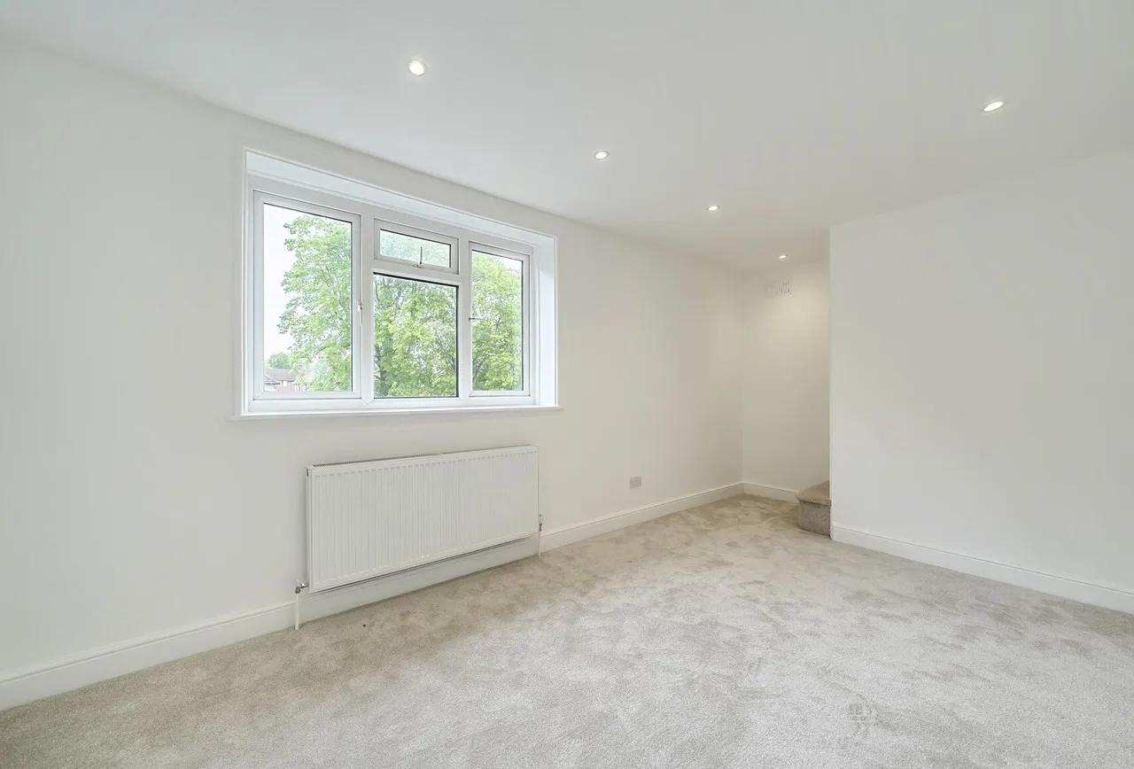 Canterbury Road, Morden, SM4 6QG, photo 7