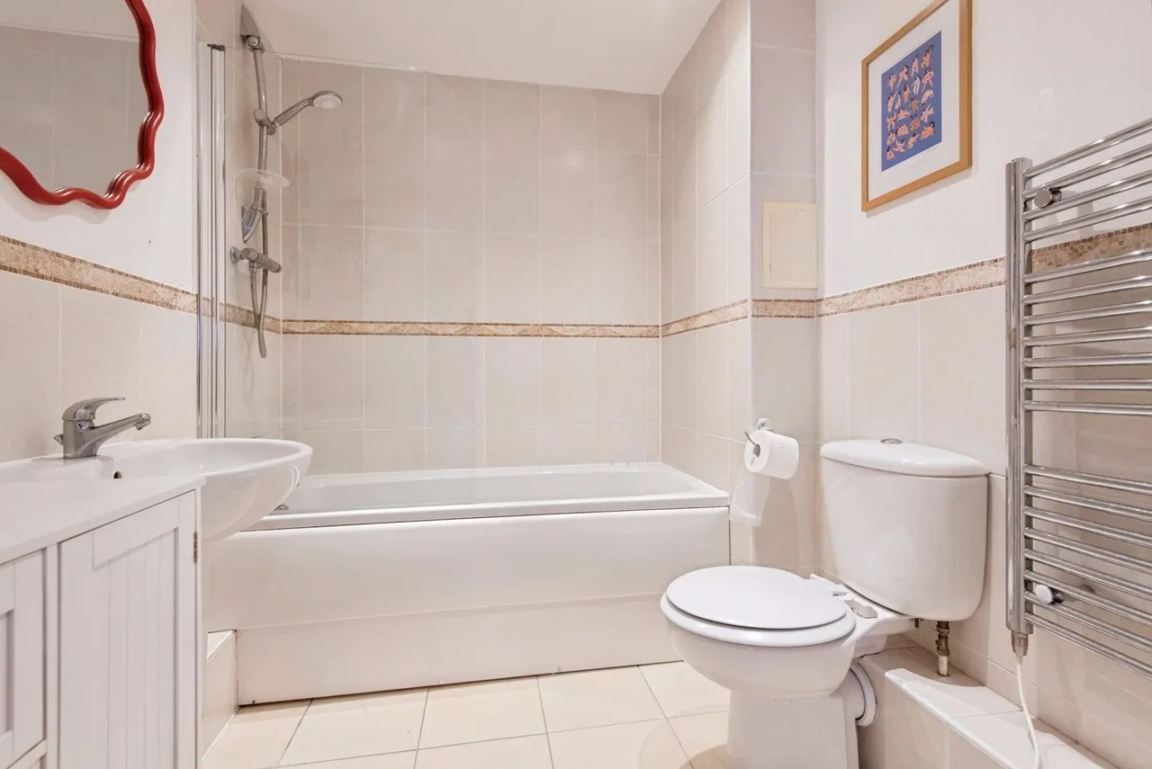 Peppermint Road, Hitchin, Hertfordshire, SG5, photo 9