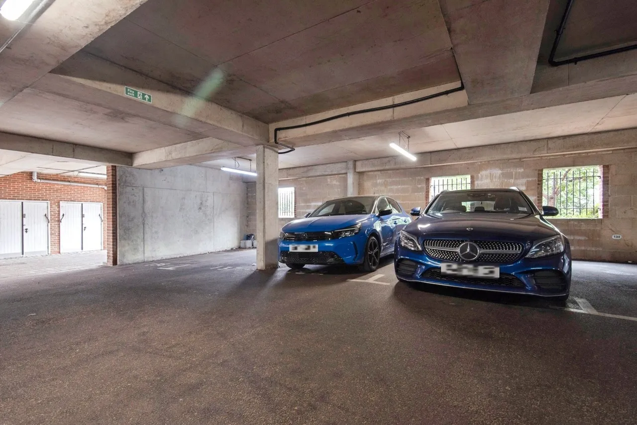 Peppermint Road, Hitchin, Hertfordshire, SG5, photo 10