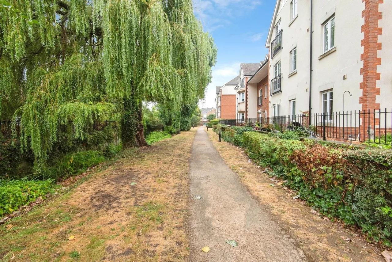 Peppermint Road, Hitchin, Hertfordshire, SG5, photo 23