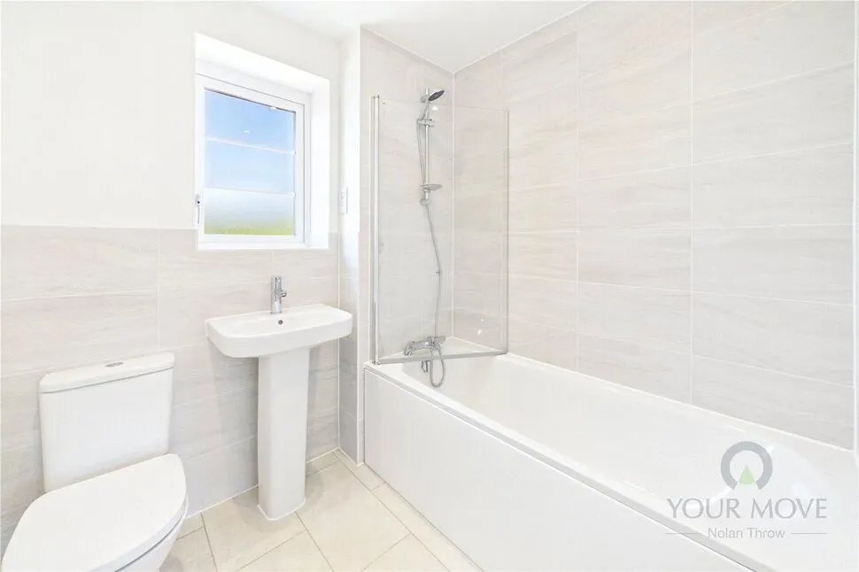 Sutton Drive, Kettering, NN16, photo 13