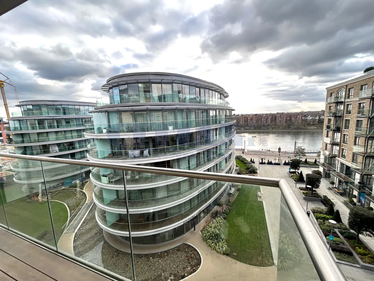 3 bed flat to rent, Fulham Reach, Hammmersmith, W6