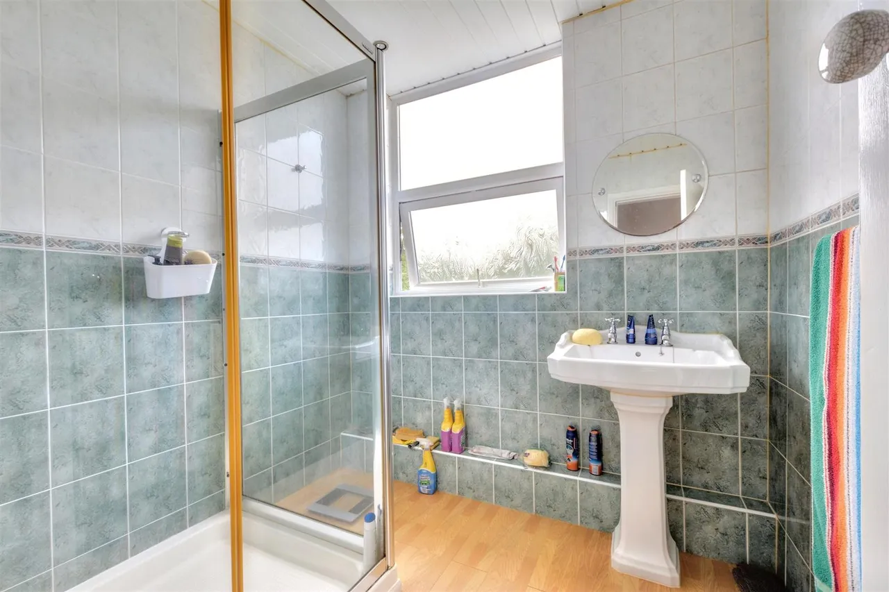 Valley Road, Nottingham, NG5, photo 9
