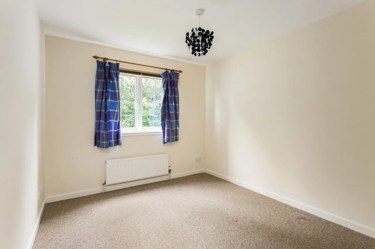 Burnvale, Livingston, EH54, photo 9